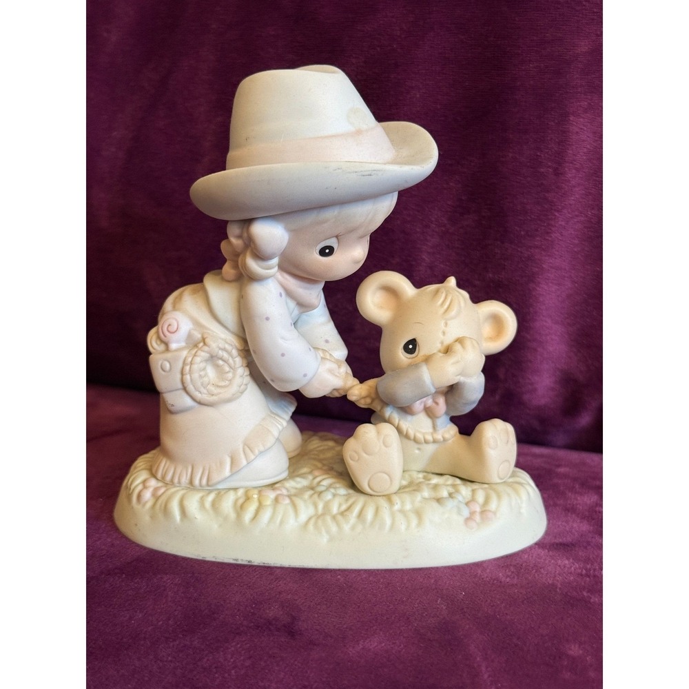 Vtg 1994 Precious Moments Porcelain Figurine I Can't Bear To Let You Go 532037